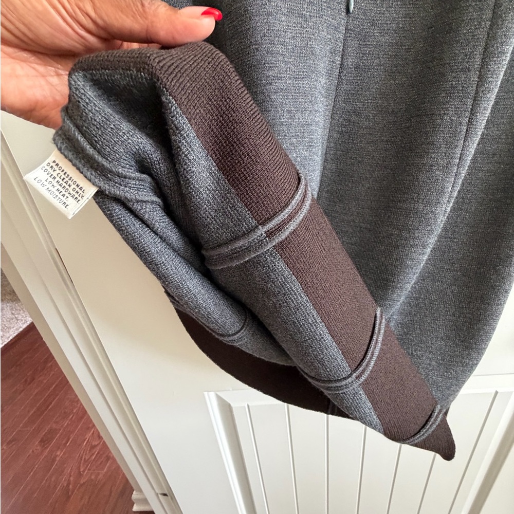 St. John Collection Gray/Brown color block hem Midi Dress - Picture 8 of 13